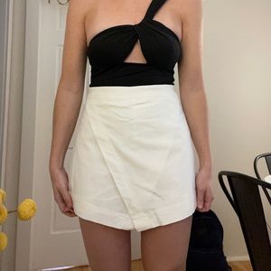 Cult Gaia Alma Short/Skort Off White